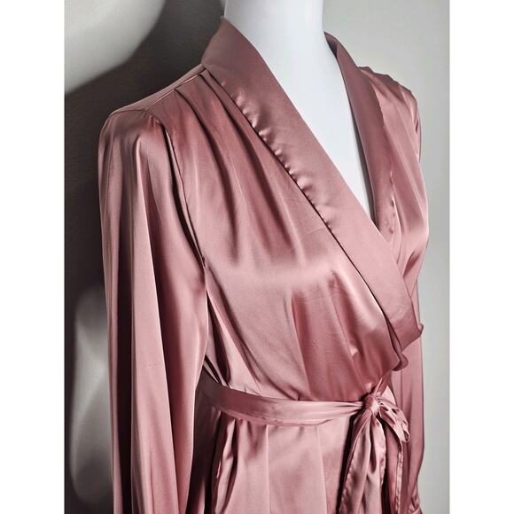 Vici Exclusive X Fate Nordy’s Rose Pink Wrap Blouse - Picture 8 of 9